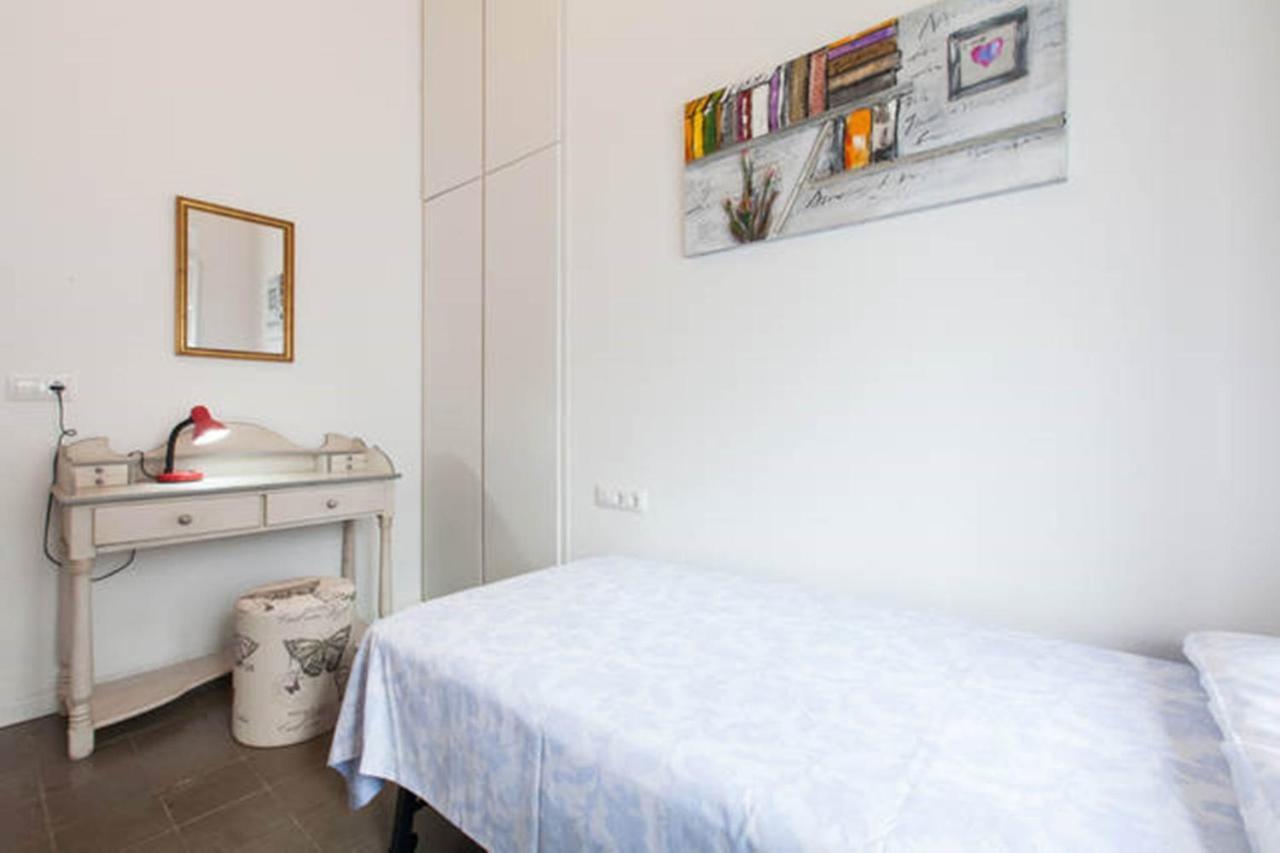 Apartamentos Rg Arenal Siviglia Camera foto