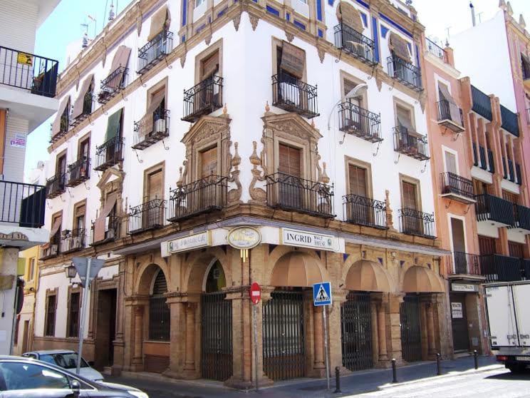 Apartamentos Rg Arenal Siviglia Camera foto